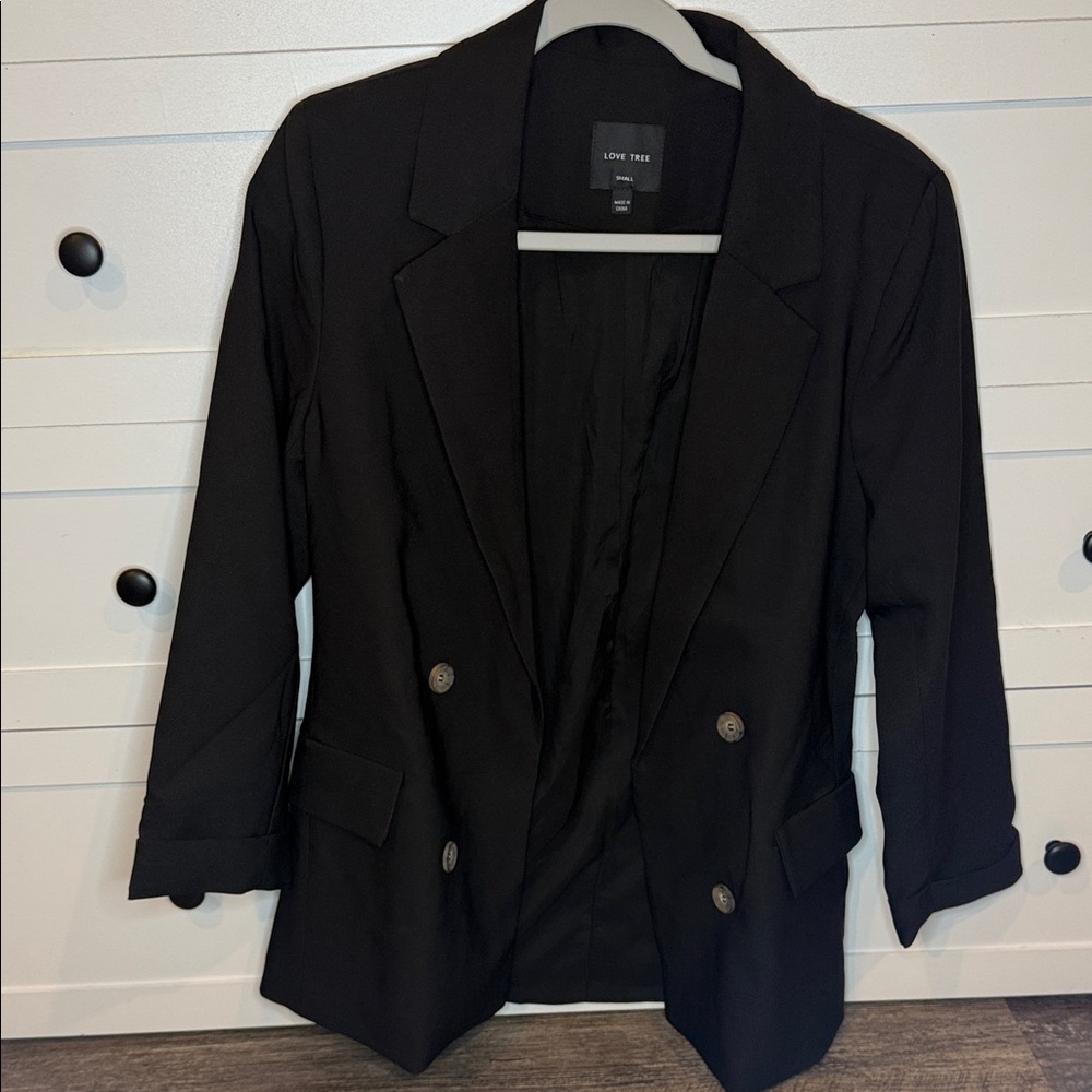 Love Tree Hip Length Black Open Blazer